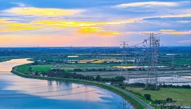 歐美都嫉妒的中國特高壓，為何研發(fā)之初，遭到了專家強烈反對？